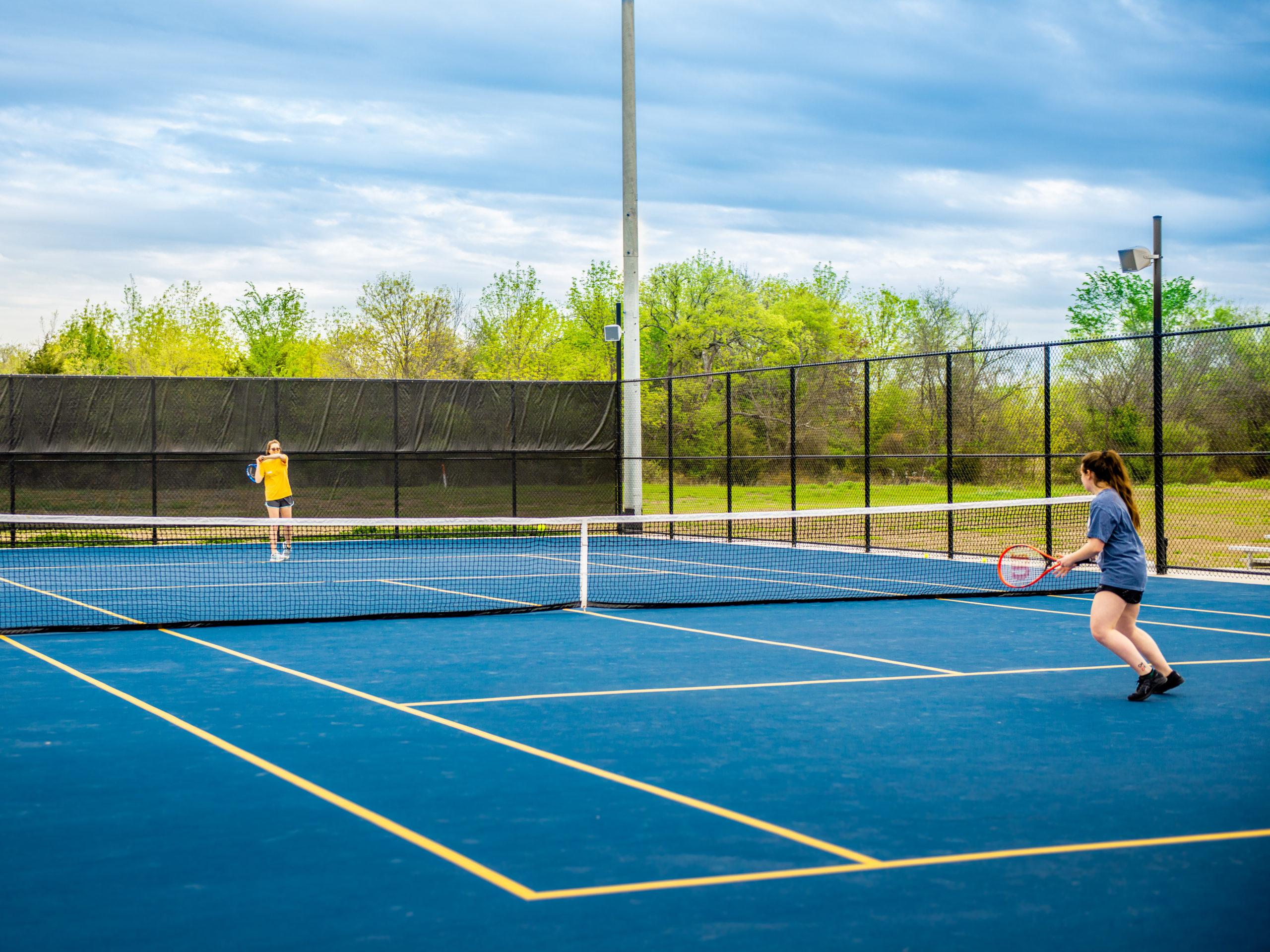 凯恩体育中心的网球场.